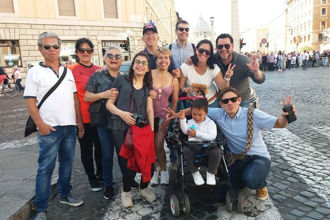 Tour Squares of Rome and Vatican - The Vatican finale: St. Peter’s Square, and the Sunday Angelus option
