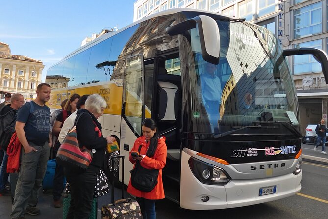 Transfer Ciampino Airport - Rome City Center Shuttle Bus - Departure times: match them to your flight, not your hope