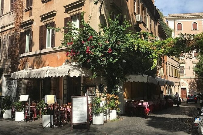 Trastevere and Jewish Ghetto Private Walking Tour - Trastevere Streets and the Feeling of Rome as a River City
