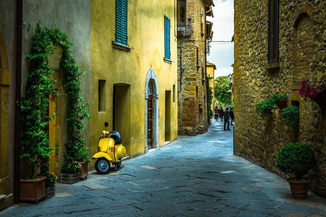 Tuscany Countryside including Wine Tasting & Lunch - Private Day Trip from Rome - San Gimignano: making the most of a short UNESCO visit