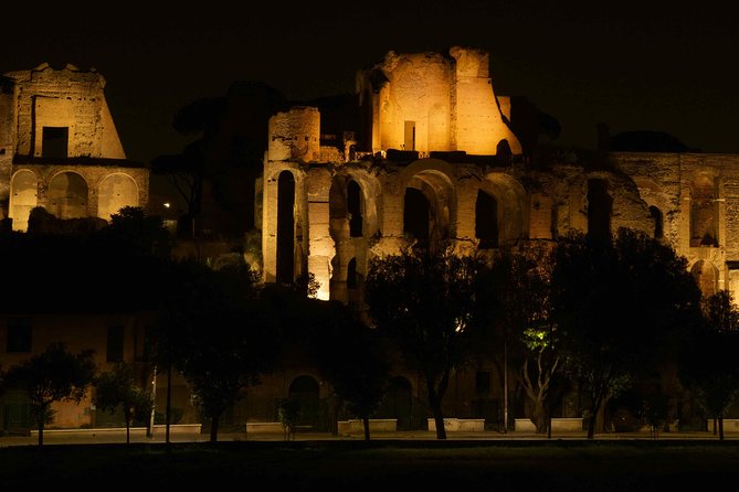 Unique Photo Tour and Workshop in Rome Dusk to Dawn - On-the-Spot Coaching: Tripods, Real-Time Feedback, Shot Execution