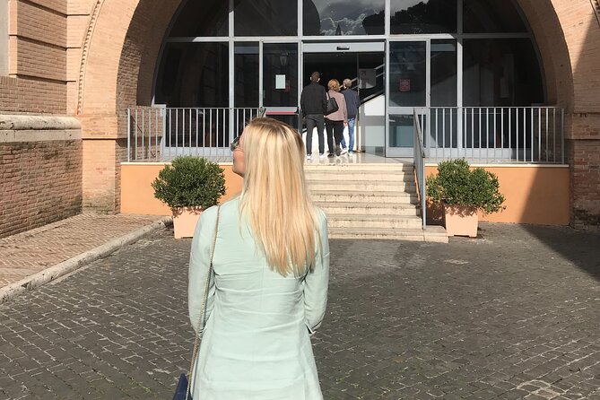 Vatican and Sistine Chapel Guided Tour with Skip-the-Line - FAQ