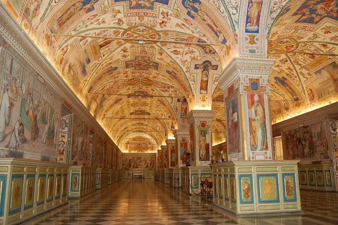 Vatican by Night: Vatican Museums and Sistine Chapel Guided Tour - The Route Sweet Spots: Maps, Tapestries, and the Raphael Rooms