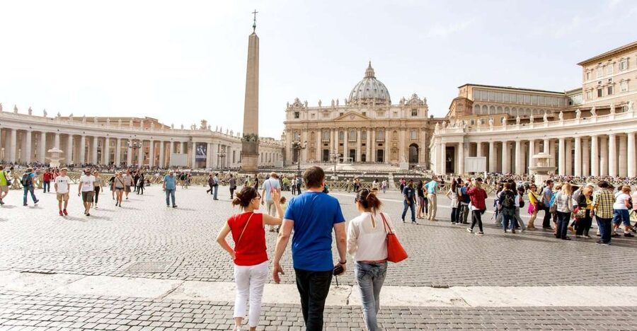 Vatican City: Skip-the-Line Vatican Museums & Sistine Chapel - How the guided route works, from the Museums to the Raphael Rooms