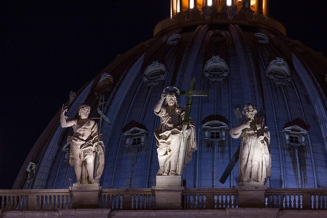 Vatican Evening Tour: the Museums at Their Best I Max 6 People - Sistine Chapel at night: rules, what you can’t do, and what might be missing
