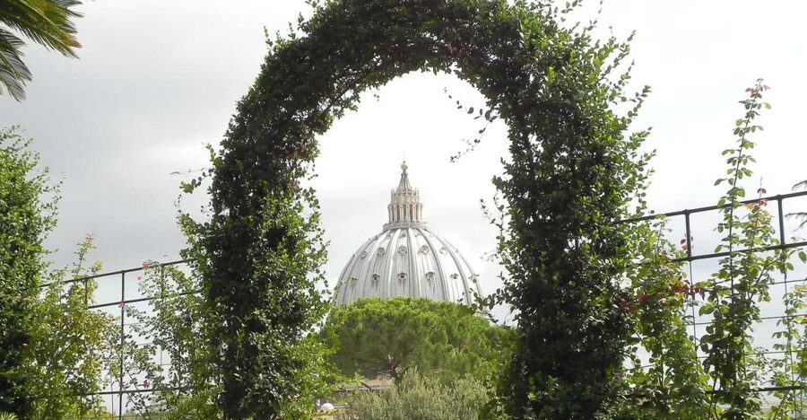 Vatican: Gardens, Museums and Sistine Chapel Guided Tour - Vatican Gardens on Foot: Calm Views With Big Names