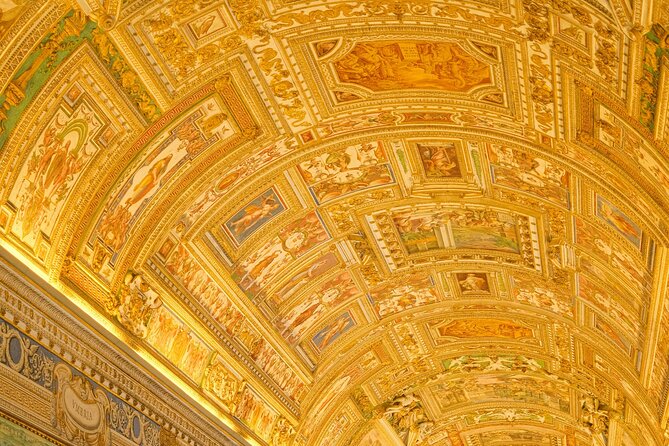 Vatican Museum and Sistine Chapel Skip-The-Line (Fast Entry) - Raphael Rooms and The School of Athens, without the overwhelm