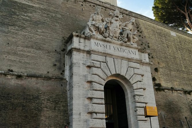 Vatican museum's & Sistine Chapel Reserved Entrance - Who this fits best, and who should reconsider