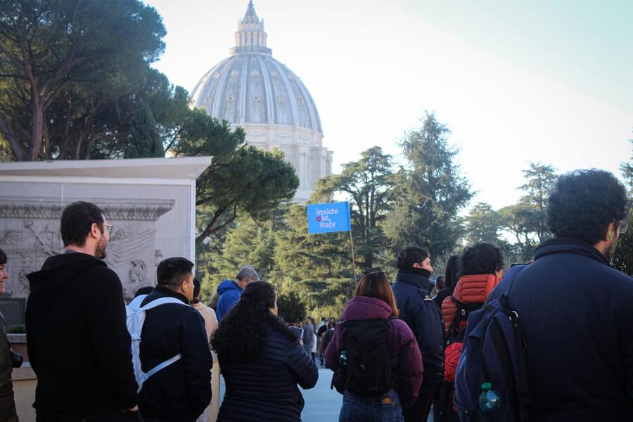 Vatican Museums, Sistine Chapel and St. Peter's Guided Tour - Entering Vatican Museums: Fast Start, Smart Route