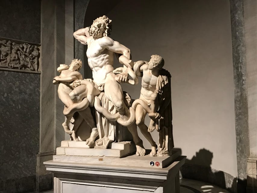 Vatican Museums & Sistine Chapel Fast-Track Ticket & 3H Bus - Sistine Chapel: How to Use Your Time in the Most Crowded Room