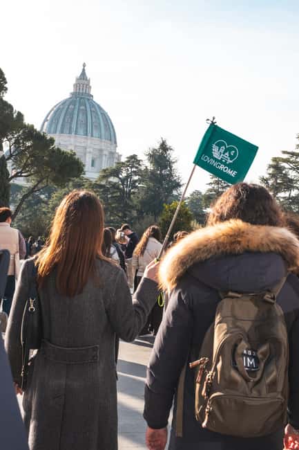 Vatican Museums & Sistine Chapel Guided Tour - Meeting point reality: arriving on time without the stress