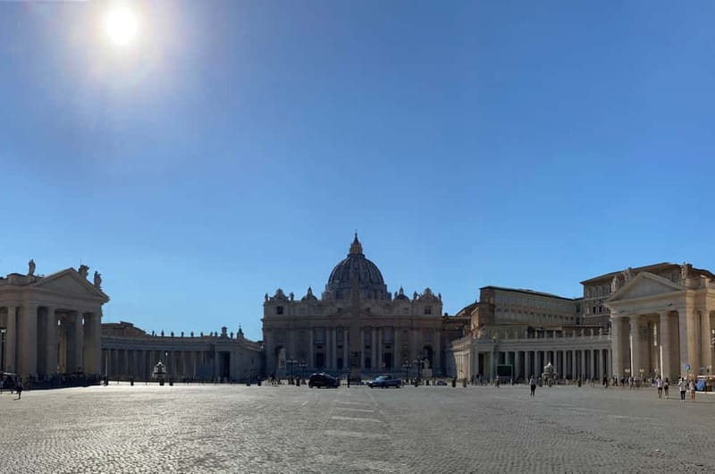 Vatican Museums, Sistine Chapel & St. Peter's Square Tour - Candelabra Gallery and Tapestries: What to Notice as You Walk