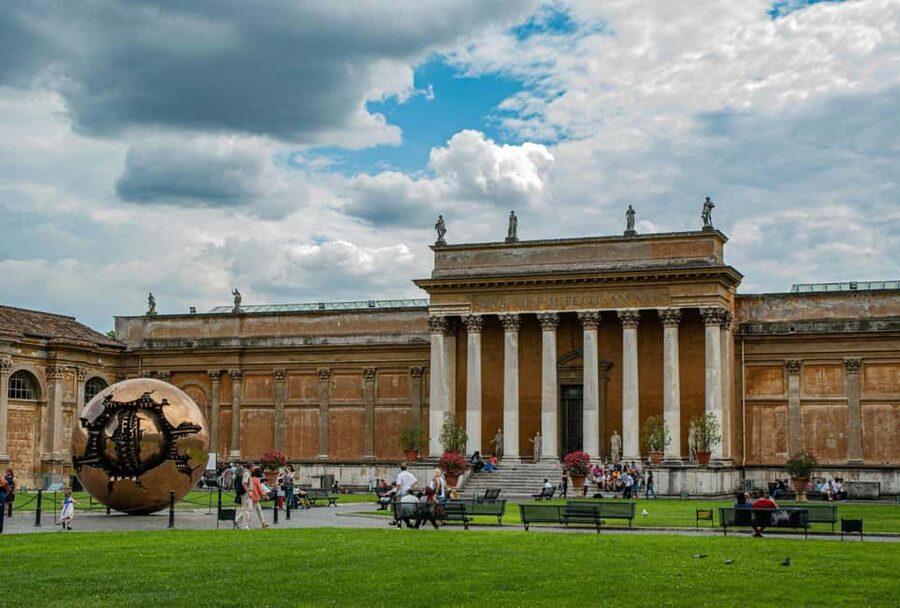 Vatican Museums & Sistine Chapel Tour with Optional Basilica - Sistine Chapel Time: What the Guide Helps You See