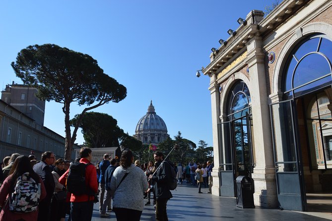 Vatican Museums with Sistine Chapel - Small Group Tour - Vatican Museums: seeing more with an actual route