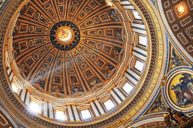 Vatican private tour –Museums and Sistine Chapel with Raphael rooms - Price and value: what you are paying for