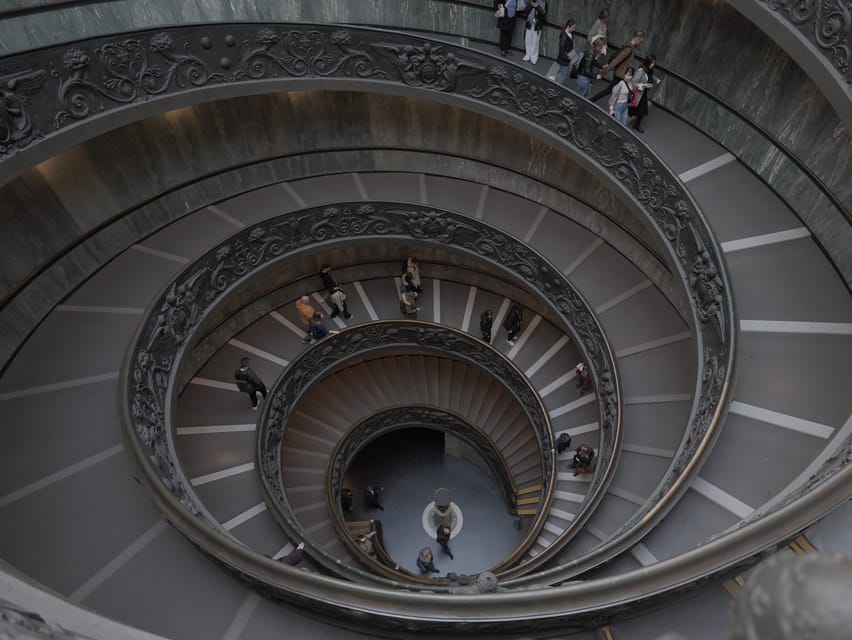 Vatican Private Tour with Skip-the-Line & Expert Guide - Gallery of the Candelabra and the Tapestries and Maps Rooms