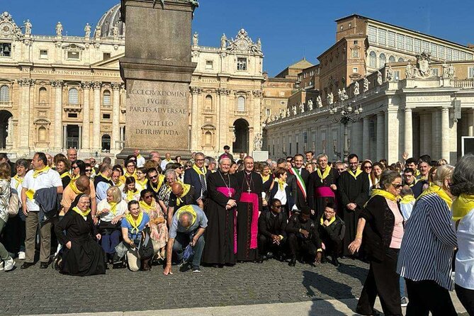 Vatican Saint Peter's Basilica, Square &Grottoes w/tickets - Meeting at Gran Caffè Rossetti, then straight into the Vatican atmosphere