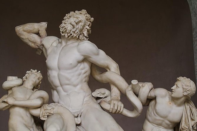 Vatican, Sistine Chapel and St. Peter's Basilica Tour - Sistine Chapel: the part you must see, the part you must handle