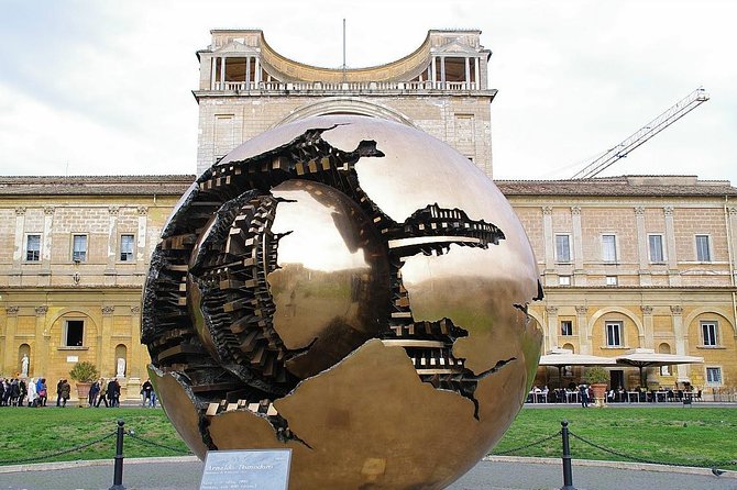 Vatican, Sistine Chapel and St. Peter's Basilica Tour - St. Peter’s Basilica: what you get only on the complete option