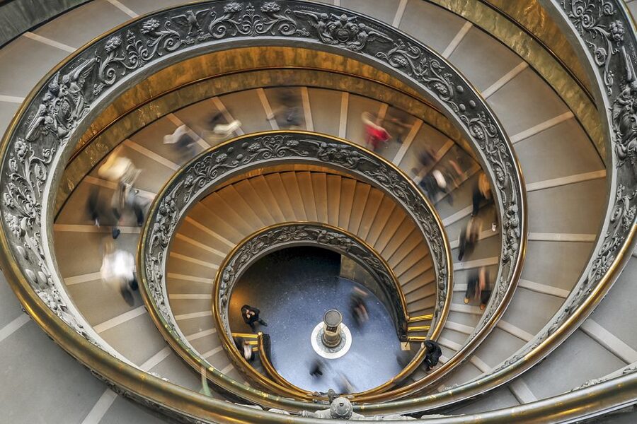 Vatican & Sistine Chapel Skip-the-Ticket-Line Tour for Kids - The “treasure hunt” learning style: why kids stay engaged