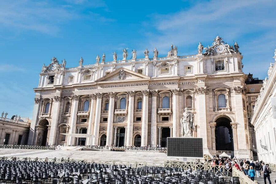 Vatican: St. Peter’s Basilica & Dome Ticket with Audioguide - Meeting Point Help and Airport-Style Security