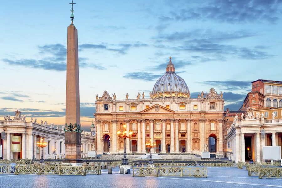 Vatican: St. Peter's Basilica with Audio Guide and Options - Practical rules that can make or break your entry