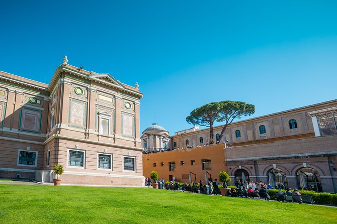 Vatican VIP Early Entrance 8:00 AM - Sistine Chapel: 20 minutes, then freedom (with one big catch)