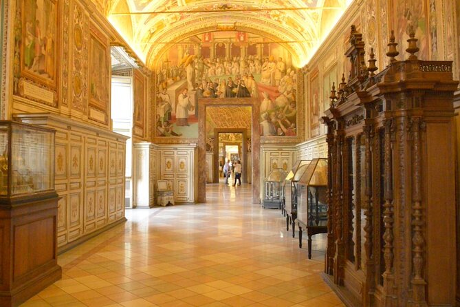 Vatican VIP:Exclusive Private Tour with Sistine Chapel & Basilica - Guides Matter Here: What the Best Ones Actually Do