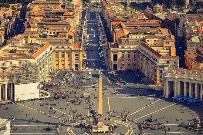 Vatican VIP Experience - Sistine Chapel: The Famous Frescoes, With Only About 30 Minutes