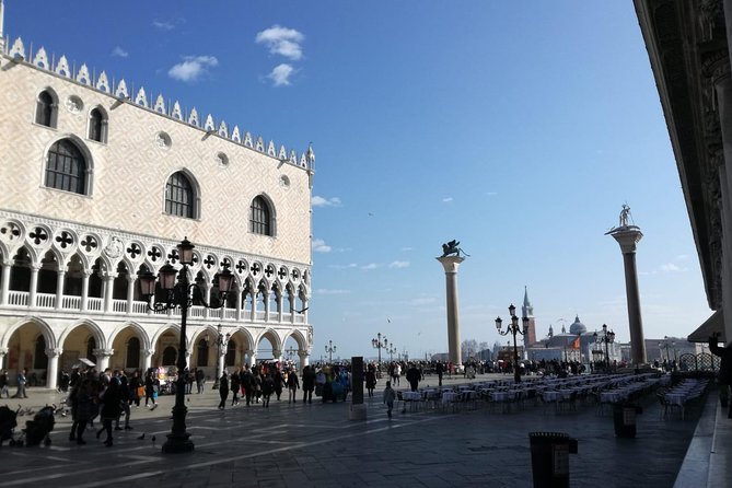 Venice by Train from Rome: Enjoy a Private Day Tour Experience - What First-Class Rail Actually Buys You On This Trip