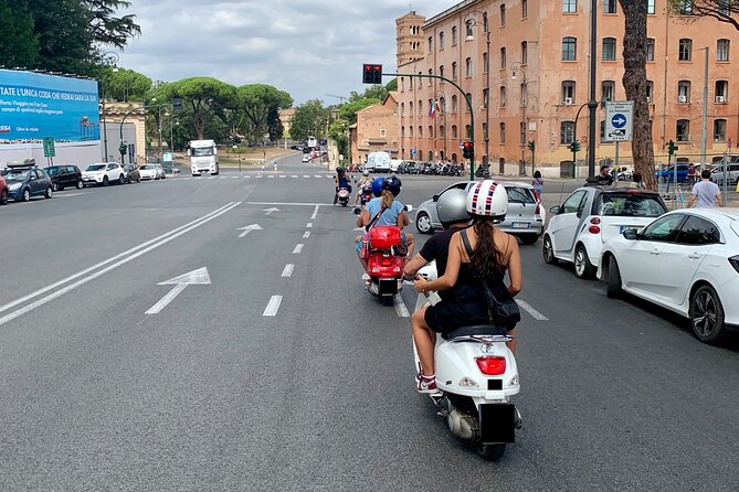 Vespa Tour in Rome Driven by Us with Optional Pick Up - Key things that make this Vespa tour worth it