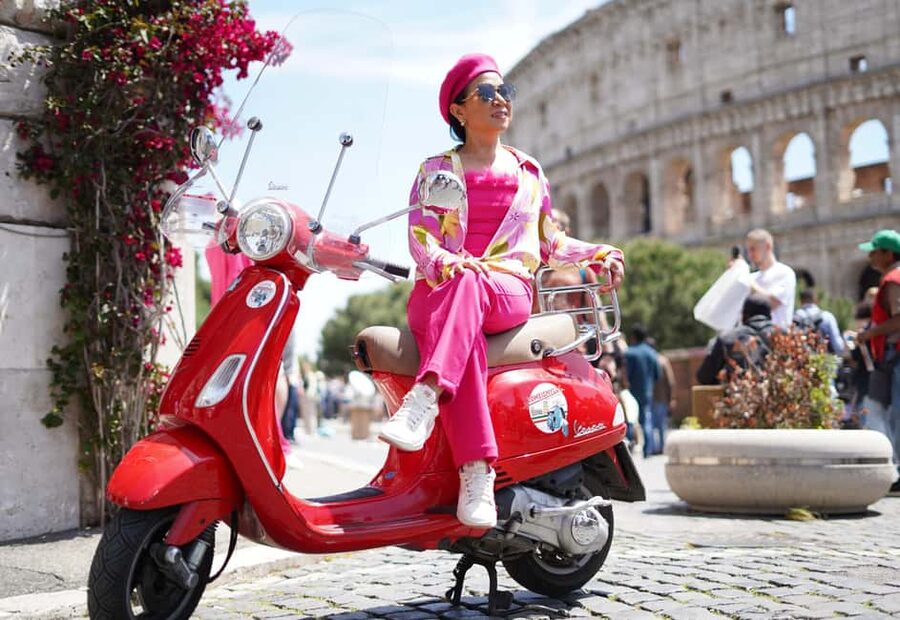 Vespa - Wine and Photo Tour in Rome - Vespa setup, helmet fit, and the pro-photo advantage