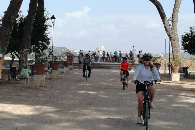 Villa Borghese E-bike Tour: Small Group in Rome's Beautiful Park - Orologio ad Acqua and the Terrazza del Pincio finale