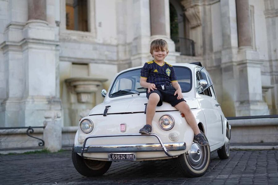 Vintage Fiat500 car Tour by Professional Photographer - Meeting at Oppio Caffe in front of Colosseo