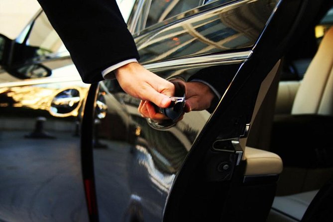 VIP Airport to Hotel Transfer with Orientation Tour - The 1-Hour Orientation Tour: Seeing Rome Without the Stress
