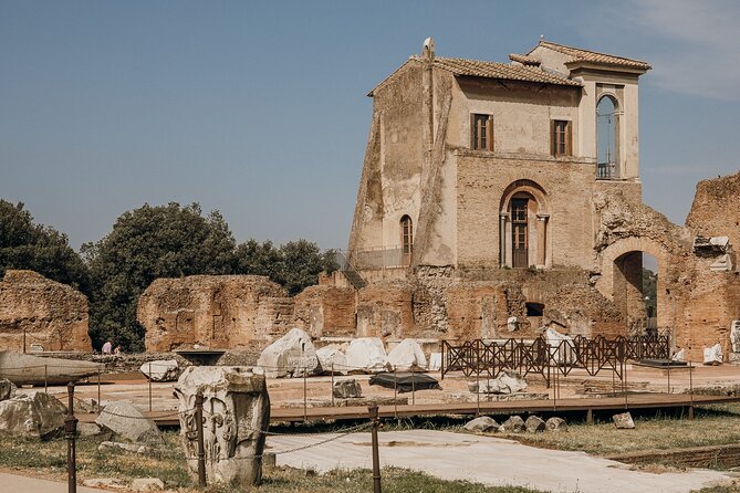 VIP Colosseum, Roman Forum & Palatine Hill & Special Access Sites - Colosseum first and second tiers: the politics of games