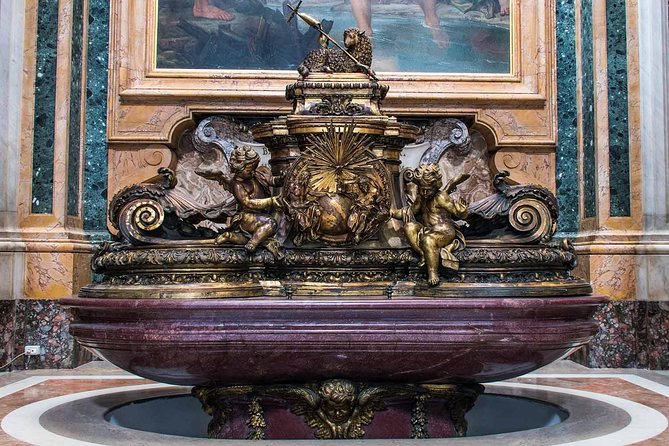 VIP Vatican Small Group Tour: Experience Art and History - Raphael Rooms: Julius II’s apartment and why Raphael’s style sticks