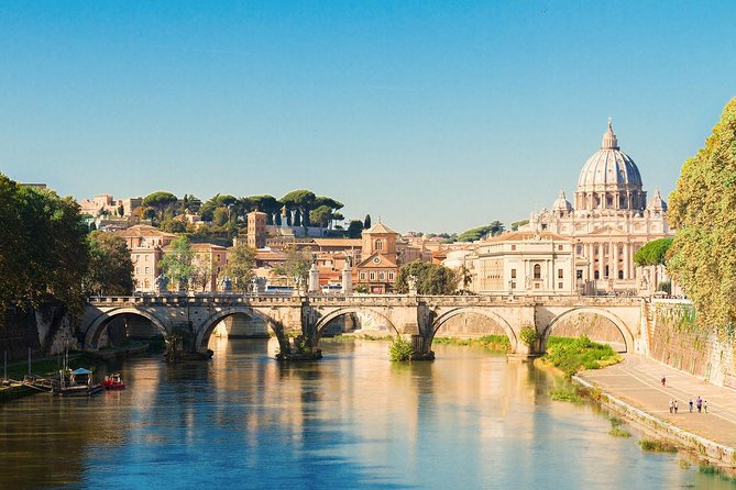 VIP Vatican Small Group Tour: Experience Art and History - St. Peter’s Square: stepping back to see the whole picture