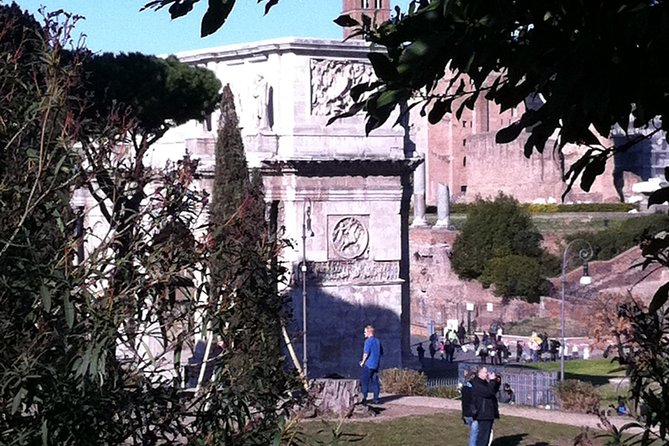 Walking Tour of the Colosseum, the Roman Forum and Palatine Hill - Price and Value: Is $312.07 per Person Worth It?