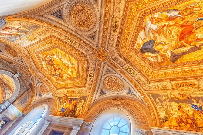 Wheelchair Accessible Vatican Museums & Sistine Chapel PrivateTour - Entering the Vatican with a route built for wheelchairs